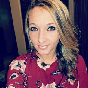 Meet your Posher, Christen